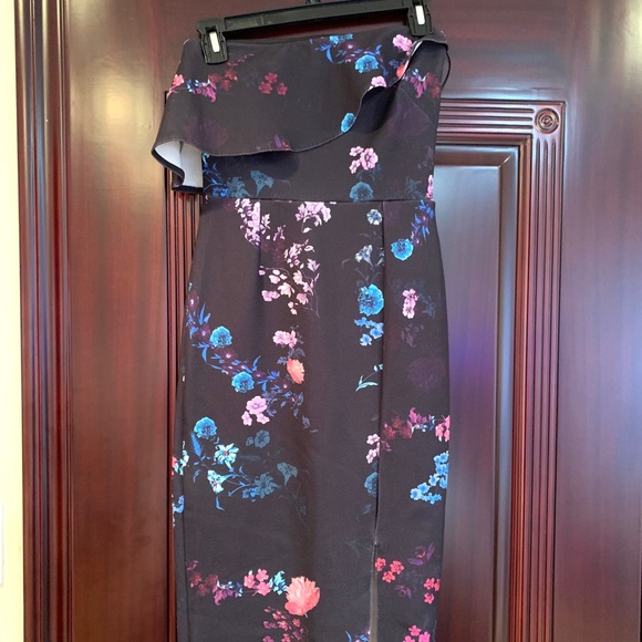 Bandeau Midi Dress in Dark Floral with Overlay - Picture 5 of 7